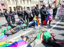 Cecenia, Anddos: “Governo intervenga contro arresto attivisti lgbti a San Pietroburgo”